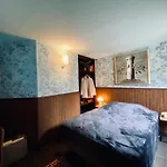 Walled Off Hotel *