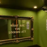 Walled Off Ξενοδοχείο *
