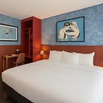 Walled Off Hotel Paris